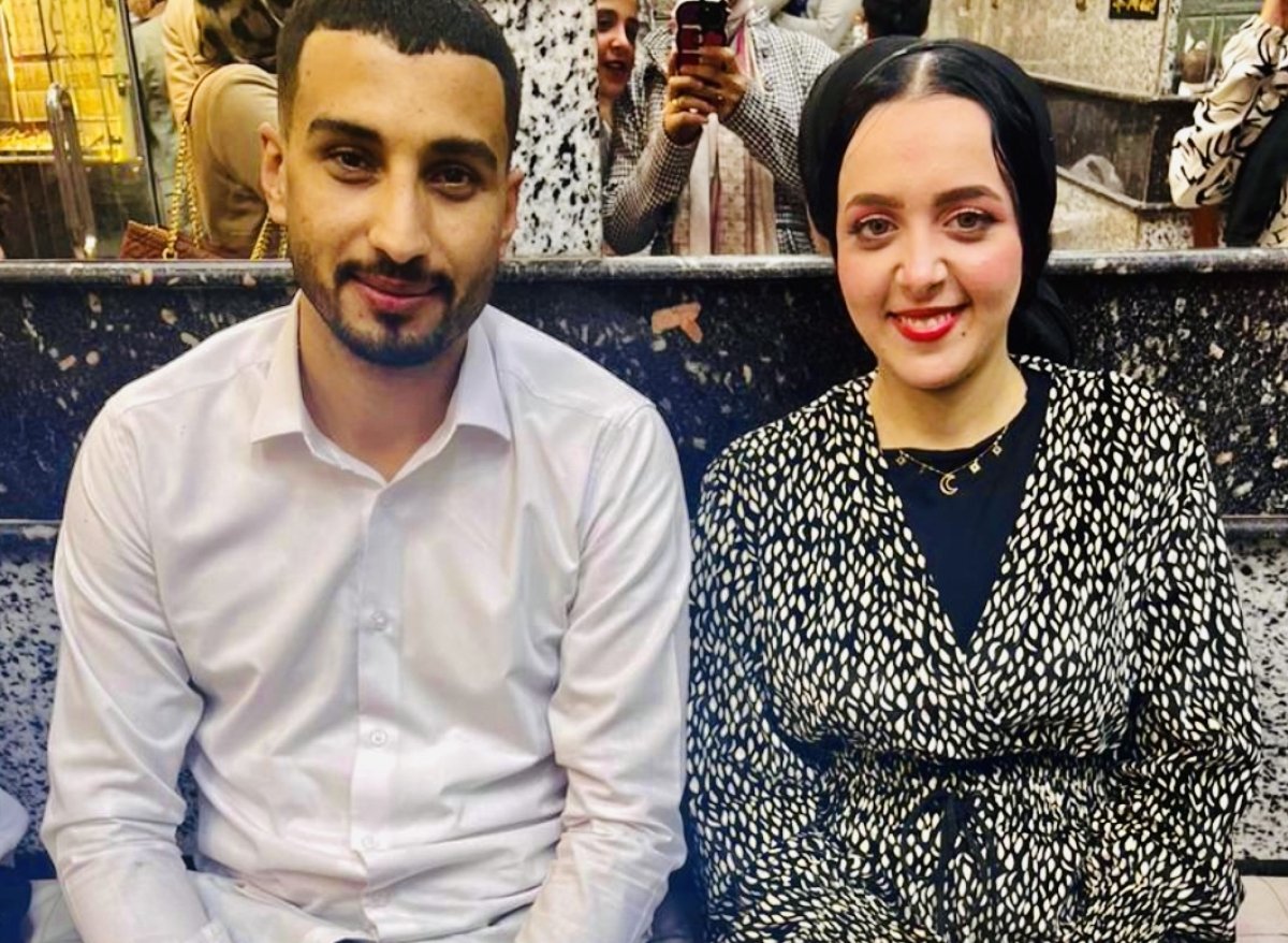 الاعلامي سيد العايق يهنئ مصطفى و ملك بالخطوبه السعيده