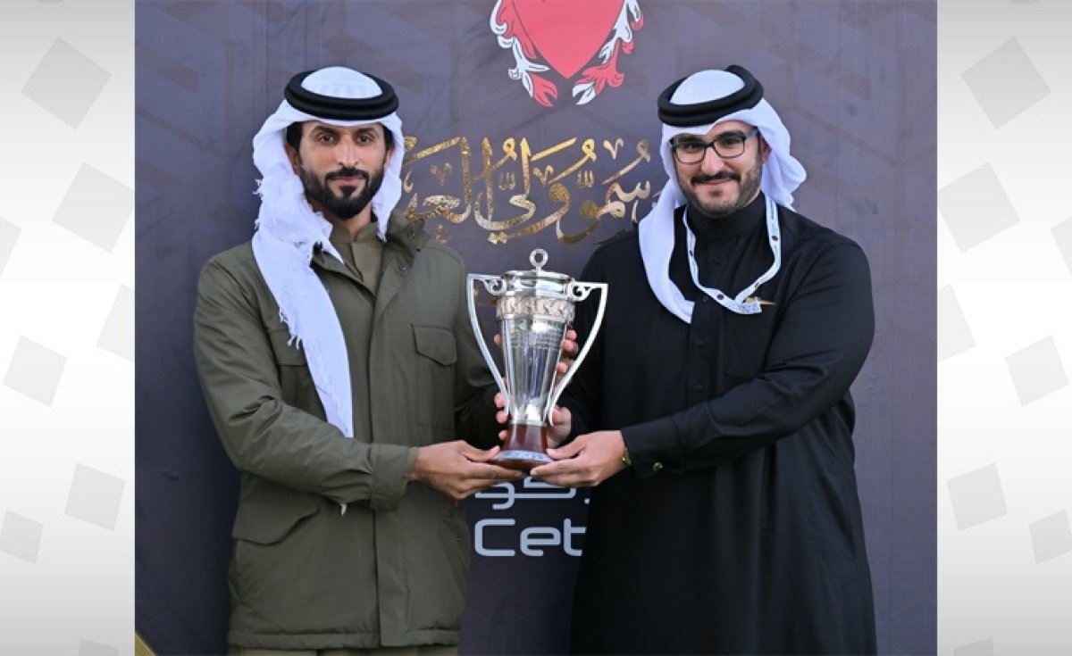 نيابةً عن سمو ولي العهد رئيس مجلس الوزراء ... سمو الشيخ عيسى بن سلمان بن حمد يتوج الفائزين بكؤوس سمو ولي العهد