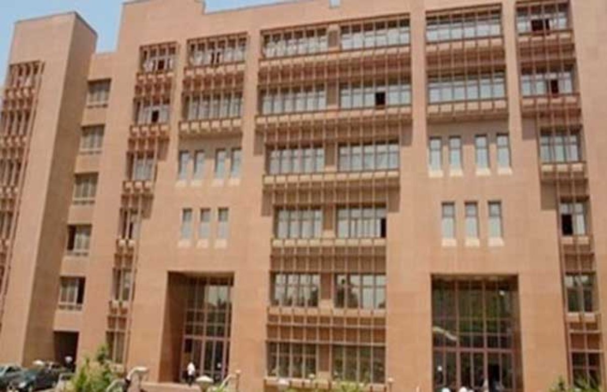 «آداب عين شمس» تشارك في التمثيل المسرحي بمهرجان «إبداع