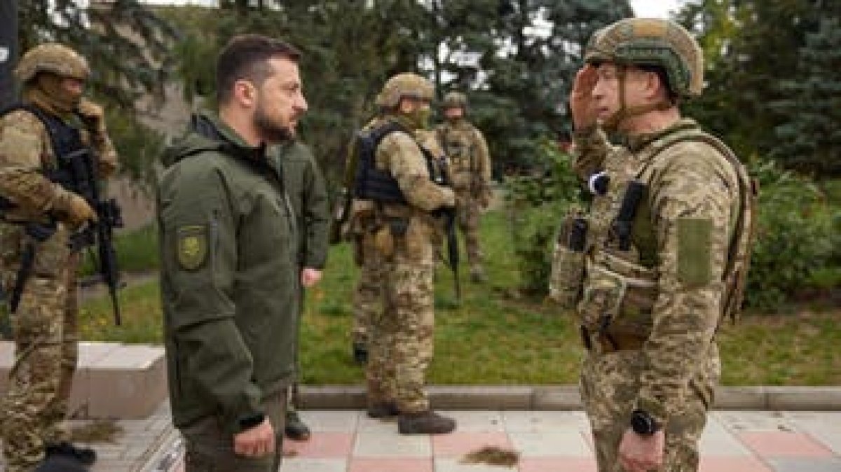 قائد الجيش الجديد بأوكرانيا يريد "تحسين الأداء".. وروسيا: لن يغير شيئاً