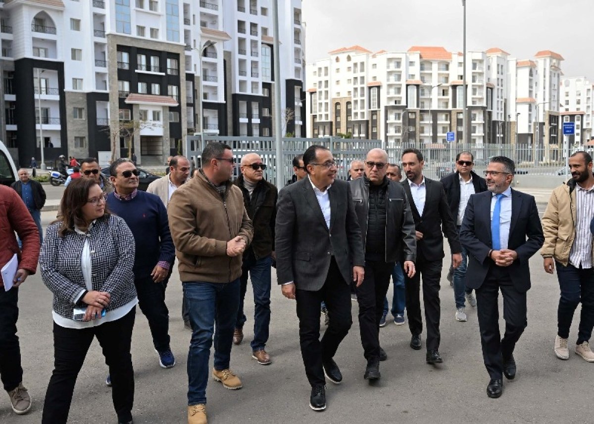 رئيس الوزراء يتابع موقف وحدات الموظفين المنتقلين للعاصمة الإدارية الجديدة بالحي السكنى الثالث R3