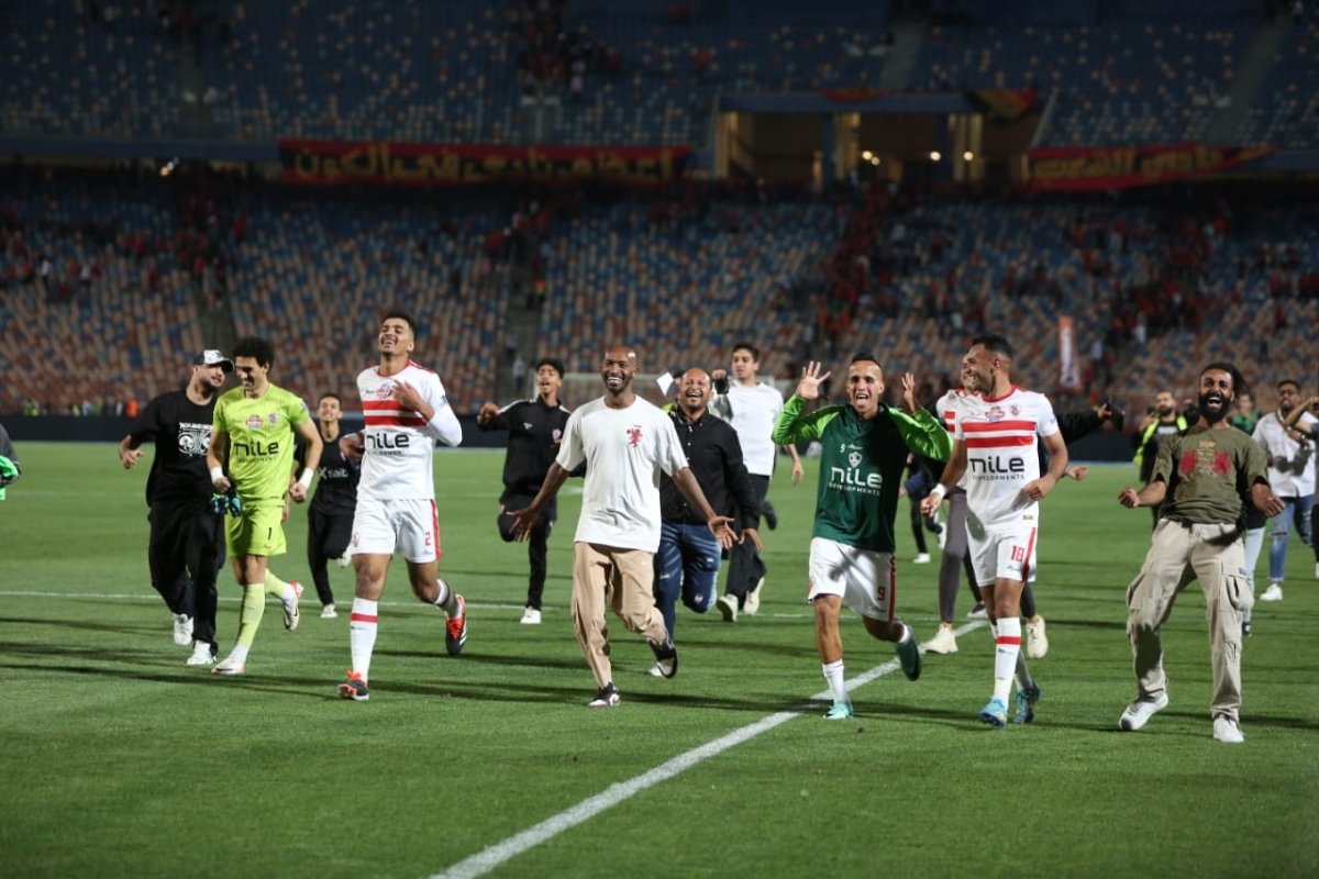 شاهد احتفالات الزمالك بعد الفوز على الأهلي في قمة الدوري