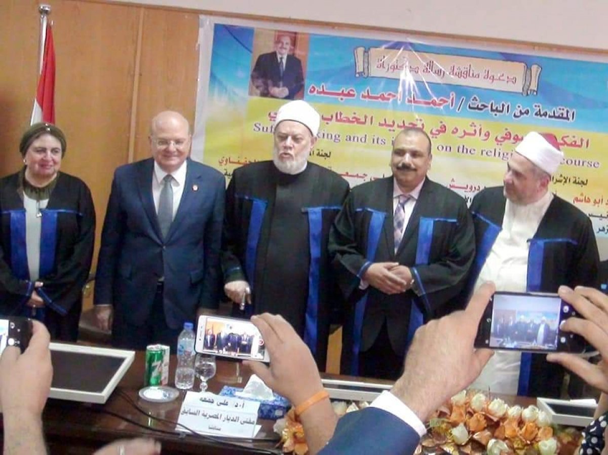 منشد العرب احمد عبدوه :من يسافر خارج مصر يعرف قدرها وأمنها وأمانها