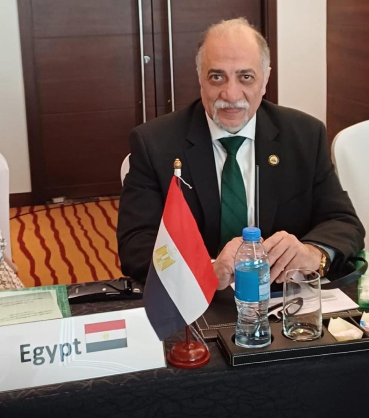 زعيم الأغلبية البرلمانية الدكتور عبدالهادي القصبي يشارك في مؤتمر التغيير بالمناخي وأثره على الصحة والتنمية في دبي .