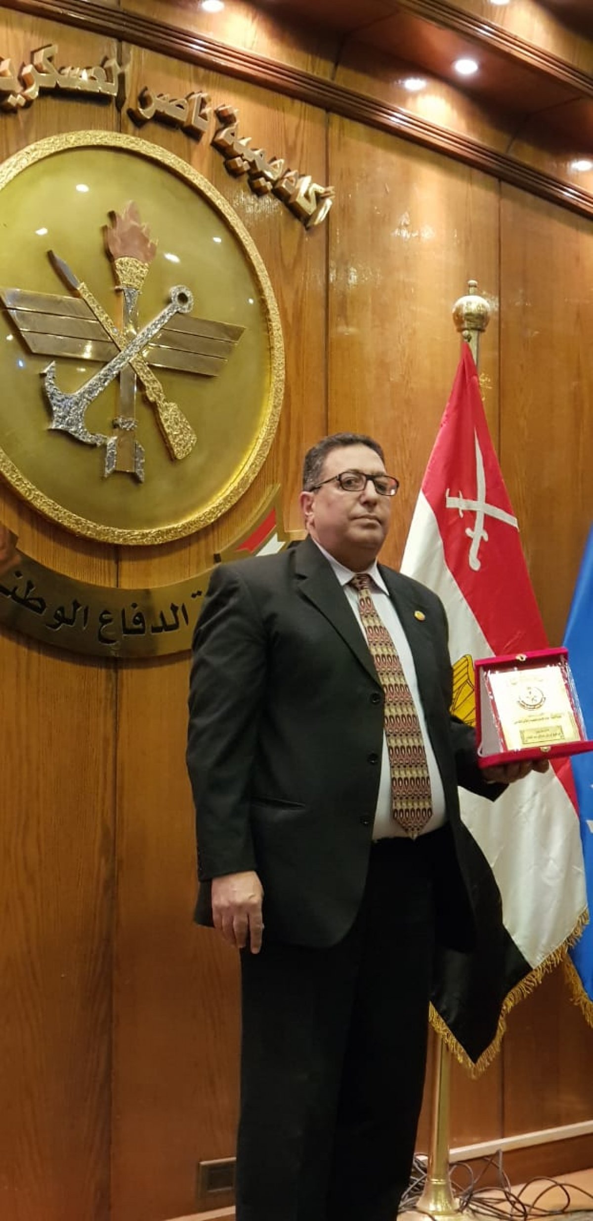 اكاديمية ناصر العسكرية تكرم الدكتور إبراهيم أبو بكر المدير العام بهيئة المصرية للبترول 