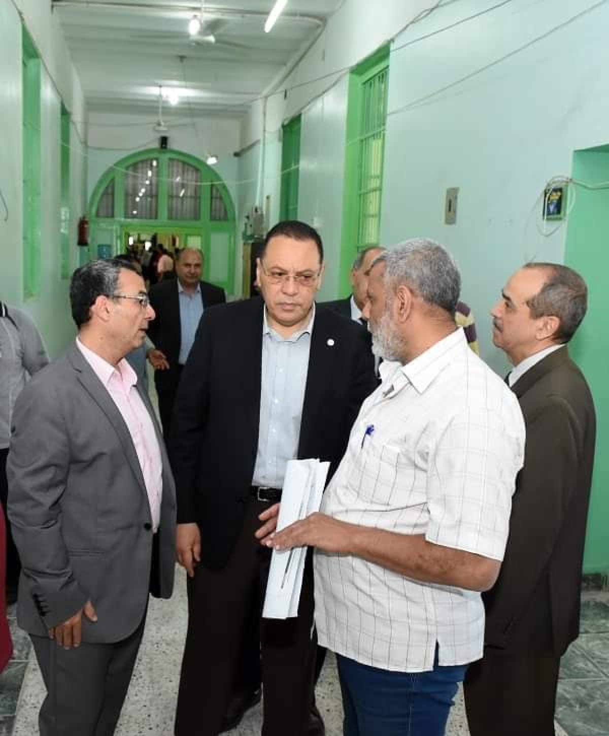 محافظ الشرقيه يتفقد كنترول الشهاده الإعداديه