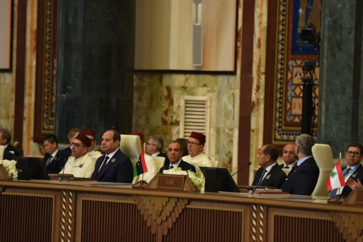المتحدث الرئاسي ينشر صور مشاركة الرئيس السيسي في القمة العربية الـ34 ببغداد