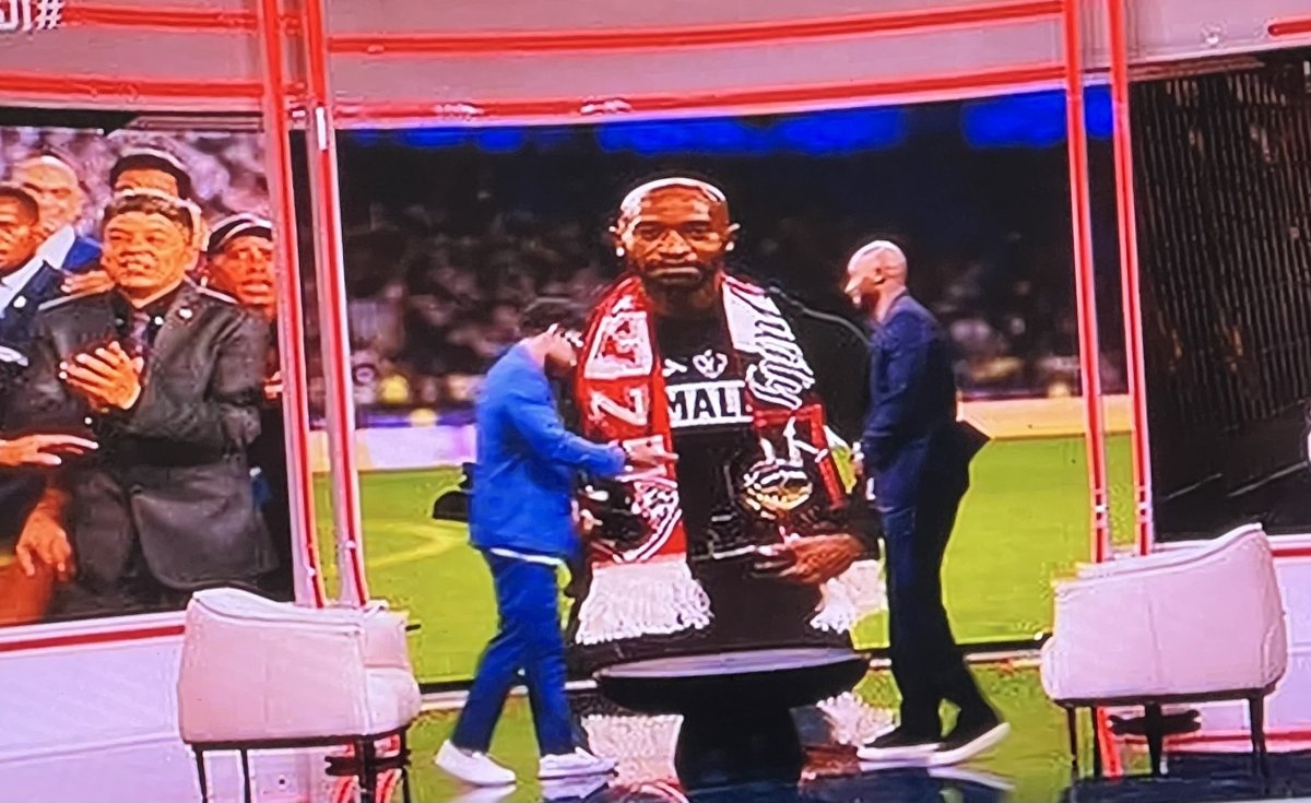 شيكابالا يوقع عقدMBCمصر