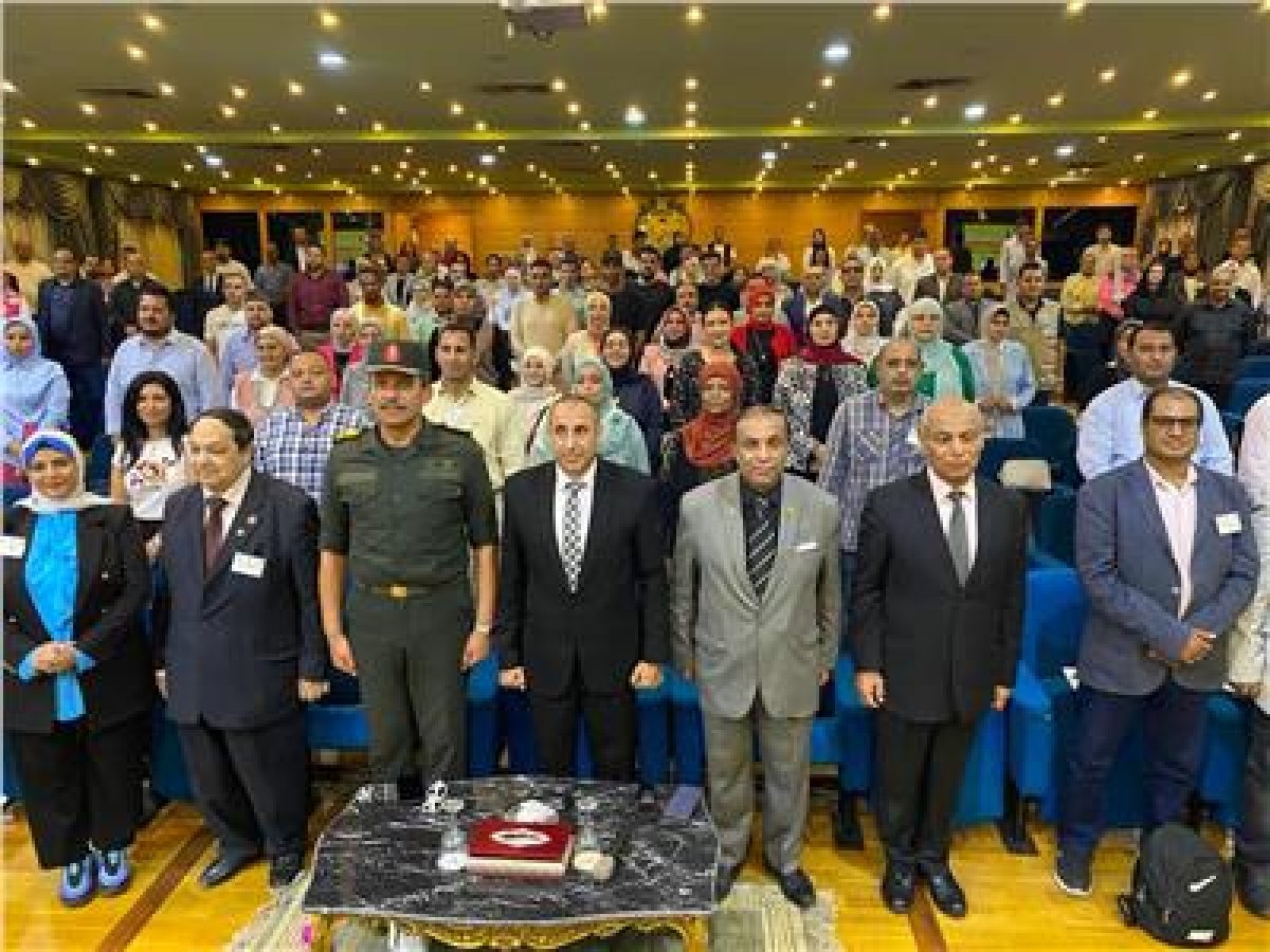 تأهيل 170 من قيادات الجهاز الإداري للدولة على برامج إدارة الأزمات والتفاوض