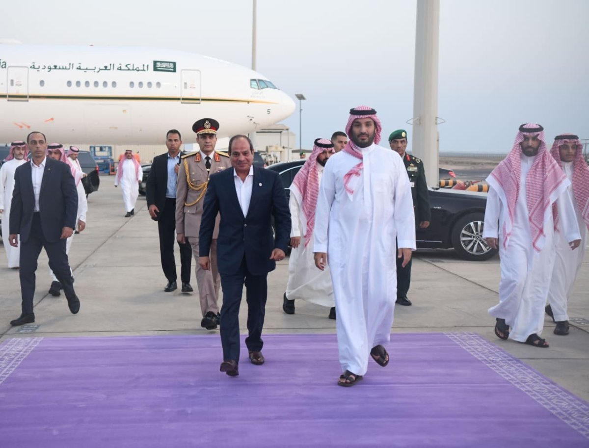 المتحدث الرئاسي ينشر صور زيارة الرئيس السيسي للسعودية