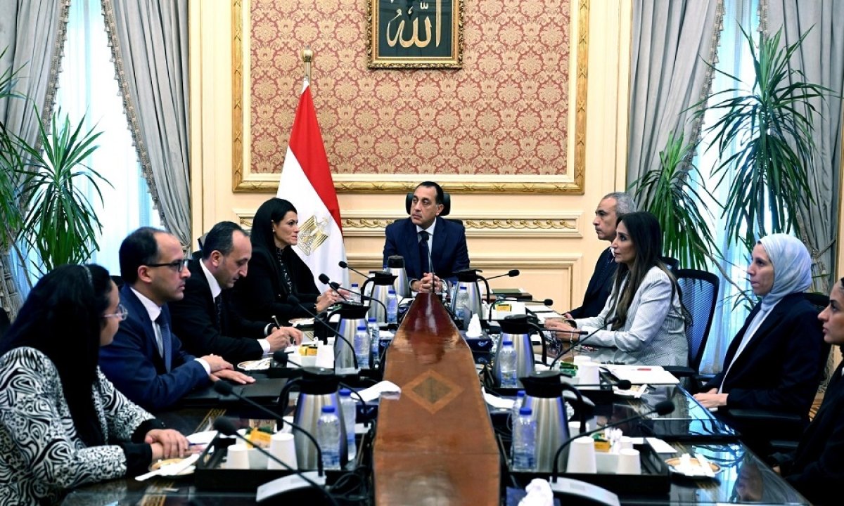 مدبولي يتابع خطوات تنفيذ السردية الوطنية للتنمية الاقتصادية