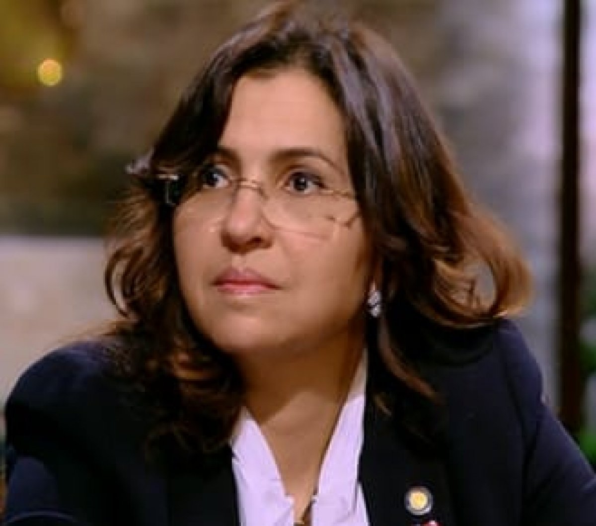 خالص الشكر والتقدير  للاستاذة الدكتورة نيرين عكاشة أستاذة أمراض القلب والأوعية الدموية بجامعة عين شمس