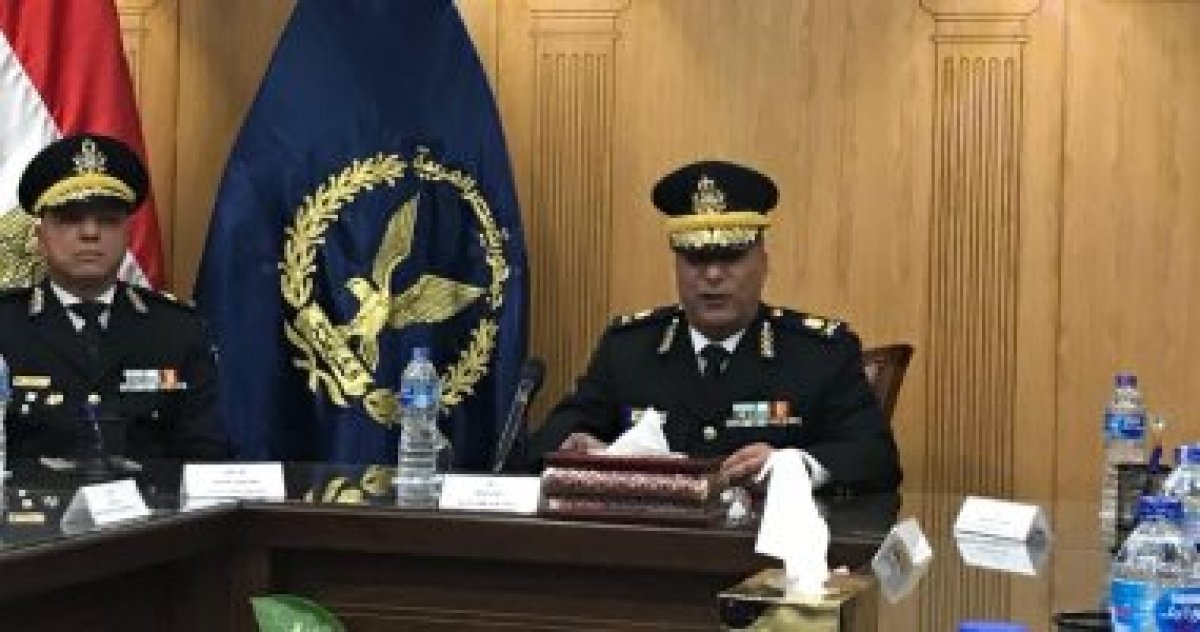 لا يحق للشخص المتزوج الالتحاق بمعهد معاون الأمن،