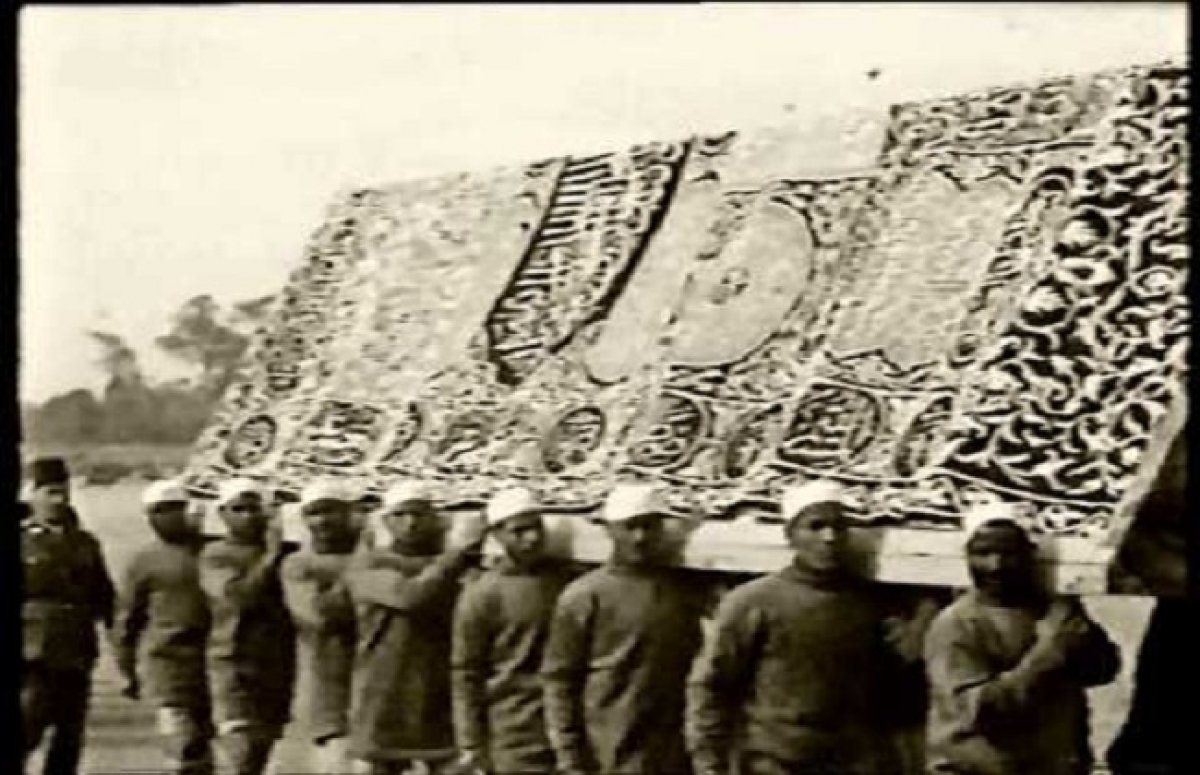 أول من كسى الكعبة.. وتاريخ صناعتها في مصر