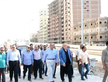 محافظ الشرقية في جولة تفقدية لمنطقتي كوبري شرويدة وعلاء الدين بمدينة الزقازيق 