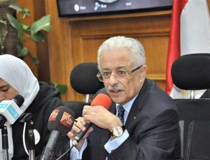 فصل «معلمي الإخوان» والتعاقدات الجديدة.. الأبرز في صحف الثلاثاء