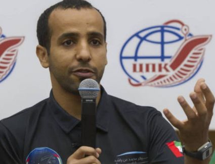 بعد مهمة ناجحة بالفضاء.. متى يعود هزاع المنصوري للإمارات؟