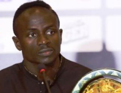 هنأت جماهير الكرة المصرية النجم السنغالى المحترف فى صفوف ليفربول ساديو مانى بعد حصوله على جائزة أفضل لاعب فى أفريقيا،