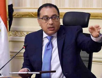 رئيس الوزراء يعلن قرارات جديدة لتخفيف الإجراءات الاحترازية.