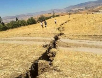 هزتان ارضيتان تثيران شرق الجزائر