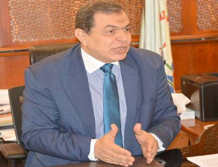 تعيين 293 شخصا بالأقصر من بينهم ذوي احتياجات خاصة .