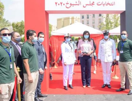    وزيرة الهجرة: الدولة حافظت على سلامة المصريين بالخارج وحرصت على مشاركتهم بانتخابات الشيوخ