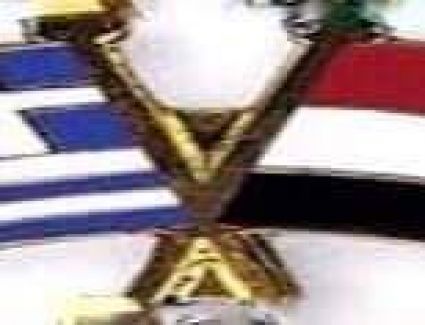 "السيد الرئيس يتبادل التهنئة هاتفياً مع رئيس الوزراء اليوناني بمناسبة توقيع اتفاق تعيين الحدود البحرية بين مصر واليونان