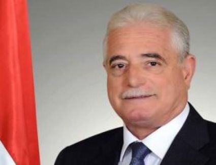 محافظ جنوب سيناء يهنئ طالبة روسية لدخولها قائمة الأوائل على مستوى المحافظة