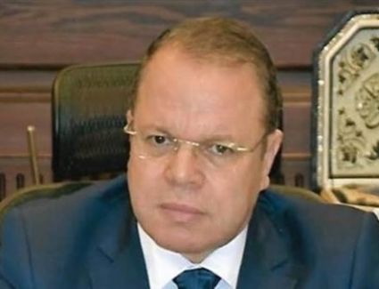 يأمر النائب العام  بحبس المتهمتين بتعذيب الطفلة "أمنية"