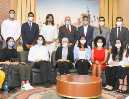 بالتعاون بين وزارتي الهجرة والري... تنظيم ندوة حوارية لشباب من المصريين بالخارج لاستعراض جهود مصر في إدارة وترشيد المياه وملف سد النهضة 