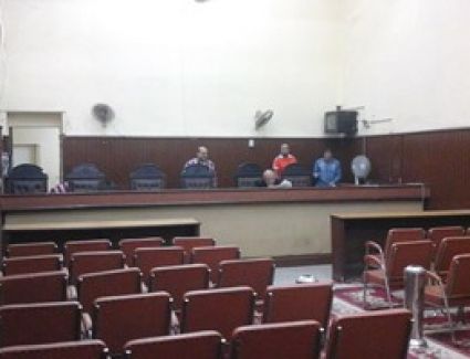 الحكم على طالب ثانوى بتهمة قتل شخص لسرقة 200 جنيه فى السلام.. بعد قليل