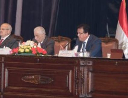 المجلس الأعلى للجامعات يوافق على تطبيق الاختبارات الإلكترونية على الطلاب