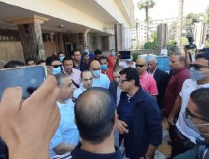 محافظ سوهاج يستقبل وزير الشباب لافتتاح مشروعات رياضية بالمحافظة