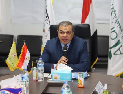 سعفان: بدأنا  في منظومة متكاملة اجتماعيا وصحيا وتأمينياً  للعمالة غير المنتظمة في المشروعات الكبري