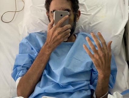 سعفان يتابع حالة المصري المصاب في حادث سير بالكويت لتحديد نسبة العجز والتعويض وتحقيق رغبته لاستكمال علاجه في مصر