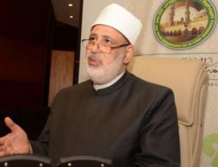 الأزهر يعلن عودة الإجازات الاستثنائية والتناوب 3 أيام أسبوعياً بسبب كورونا