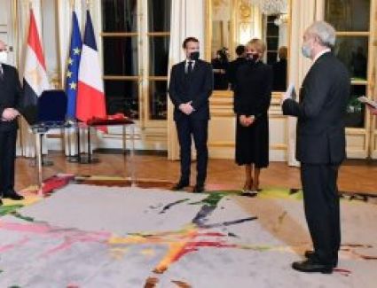 منح الرئيس عبد الفتاح السيسى وسام جوقة الشرف