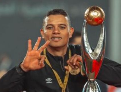 الأهلي يصطحب 3 لاعبين جدد بدلاً من المصابين بكورونا فى رحلة النيجر