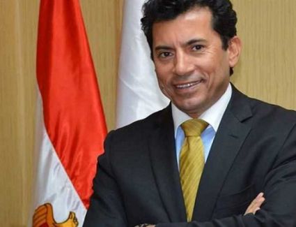 وزير الشباب والرياضة يهنئ بيج رامي  بالإنجاز التاريخى الذى حققه وحصوله على المركز الأول فى بطولة "مستر أولمبيا" 2020