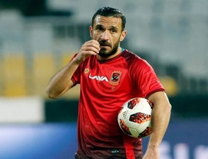 الأهلي يلعن جاهزية علي معلول إستعدادا لمباراة الإنتاج الحربي غدا