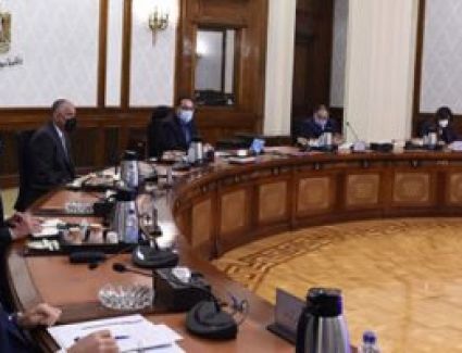 رئيس الوزراء يوجه الشكر لمحافظ البنك المركزى: تنسيق كامل لمصلحة الاقتصاد