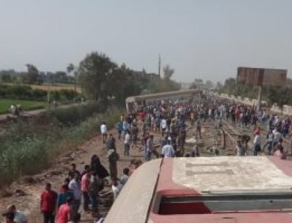 الرئيس السيسي يكلف بتشكيل لجنة للوقوف على أسباب حادث قطار طوخ
