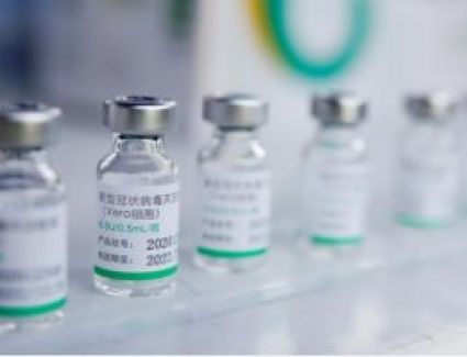 أخبار مصر.. وصول دفعة جديدة من لقاح كورونا "سينوفارم الصينى" إلى مطار القاهرة