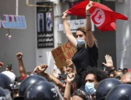  الفاسدون اقتحموا البرلمان وقرارات الرئيس صحيحة