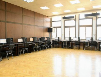 جامعة القاهرة تنتهى من تجهيز معامل التنسيق بـ 3 كليات 