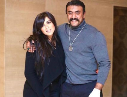 العوضى يصل لسويسرا لمتابعة الحالة الصحية لياسمين عبدالعزيز بعد خبر إنفصالهم 