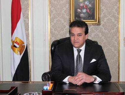 خالد عبد الغفار " الدولة مستعدة لاستقبال طلابها آين كان عددهم بالجامعات " 