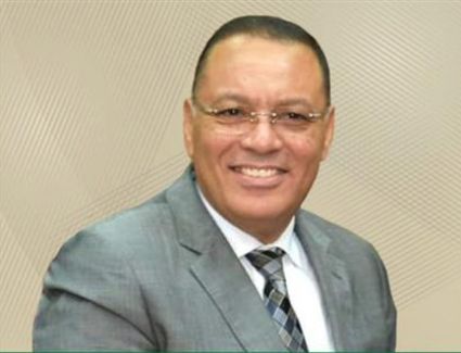 محافظ الشرقية يصدر قرارين بتعيين نواب لرئيسي مدينتي كفر صقر وأبوكبير