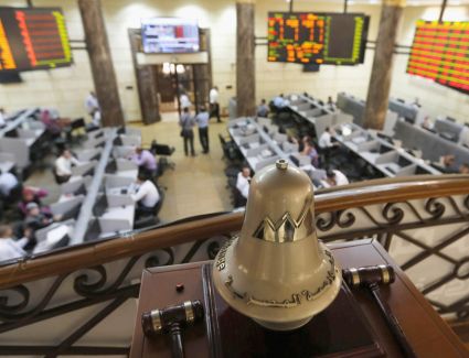 حصاد البورصة الأسبوعي.. ضغط الضريبة يقود السوق لخسارة 24  مليار جنيه