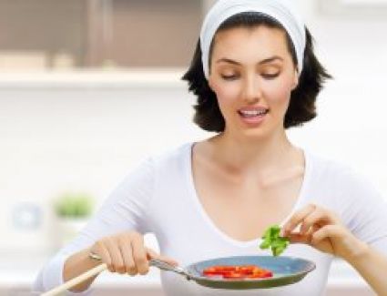 تعرف على الإرشادات الغذائية للحفاظ على الصحة العامة × 10 معلومات 